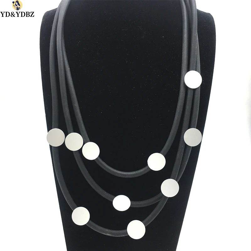 New Women's Jewelry Round Pendants Fashion Women Necklace 3-Chains High Street Chokers Statement Necklaces Party Tarvel Collars
New Women's Jewelry Round Pendants Fashion Women Necklace 3-Chains High Street Chokers Statement Necklaces Party Tarvel Collars
