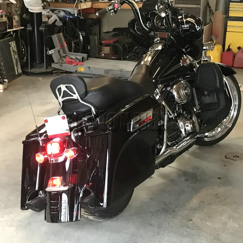 For Harley Road King SE FLHR Police FLHP Classic FLHRC FLHRSE3 FLHRSE4 Rear Fender Stretched Extension Fills Gap Saddle Bags
For Harley Road King SE FLHR Police FLHP Classic FLHRC FLHRSE3 FLHRSE4 Rear Fender Stretched Extension Fills Gap Saddle Bags