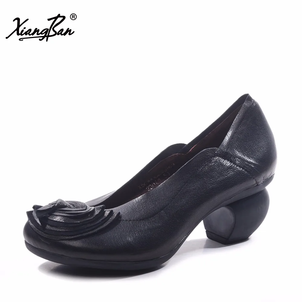 Xiangban 2019 Plus Size Shoes Women Sheepskin Handmade Flowers Black High Heels Female Shoes Casual K36K63
Xiangban 2019 Plus Size Shoes Women Sheepskin Handmade Flowers Black High Heels Female Shoes Casual K36K63