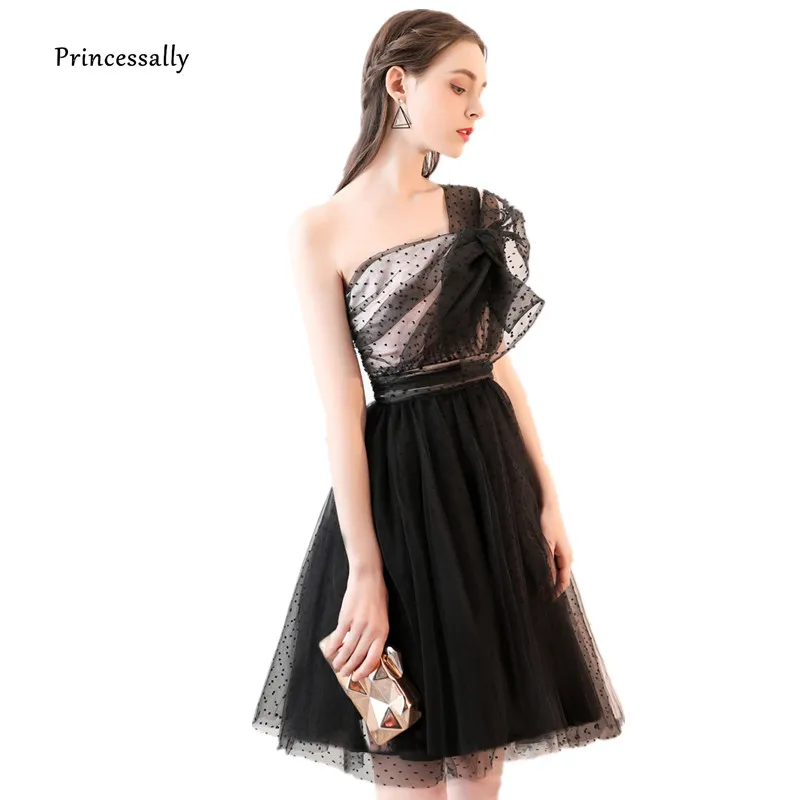 Robe De Soriee Black Evening Dress Short One Shoulder With Big Bow Dots Pattern Vintage Elegant Birthday Prom Party Gown Vestido
Robe De Soriee Black Evening Dress Short One Shoulder With Big Bow Dots Pattern Vintage Elegant Birthday Prom Party Gown Vestido