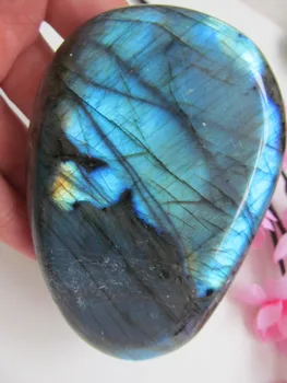 Natural Labradorite Crystal Rough Polished Beautiful Labradorite From Madagascar 242g
Natural Labradorite Crystal Rough Polished Beautiful Labradorite From Madagascar 242g