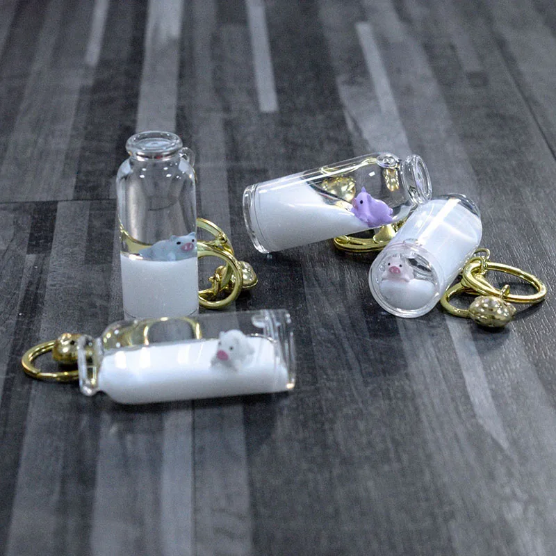 Macarons Cute Surf Pig Acrylic Women Men Keychain Move Liquid Oil Keyring Drop Decompression Drift Bottle Key Chain Couples Gift
Macarons Cute Surf Pig Acrylic Women Men Keychain Move Liquid Oil Keyring Drop Decompression Drift Bottle Key Chain Couples Gift
