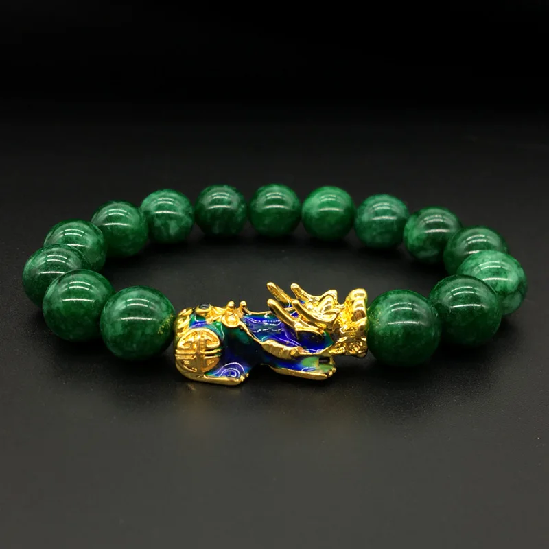 Высокое качество натуральный зеленый нефрит 12 мм камень Золотой Pixiu Шарм