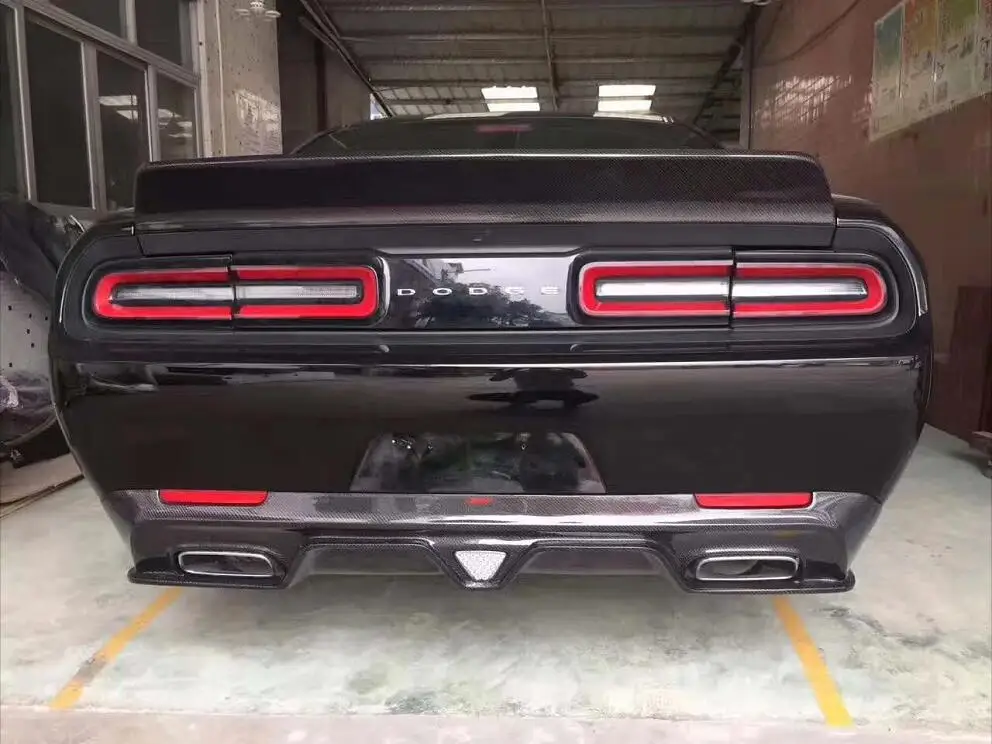 JINGHANG 100% Carbon Fiber Car Rear Wing Trunk Lip Spoilers Fits For Dodge Challenger 2015 2016 2017 2018
JINGHANG 100% Carbon Fiber Car Rear Wing Trunk Lip Spoilers Fits For Dodge Challenger 2015 2016 2017 2018
