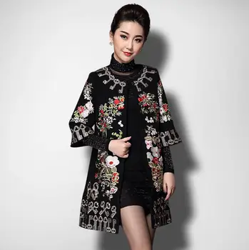 Autumn Winter middle aged Women Vintage Heavy work embroidery Long Wool Coats 2018 Woolen Coat plus size Female overcoat w118
Autumn Winter middle aged Women Vintage Heavy work embroidery Long Wool Coats 2018 Woolen Coat plus size Female overcoat w118