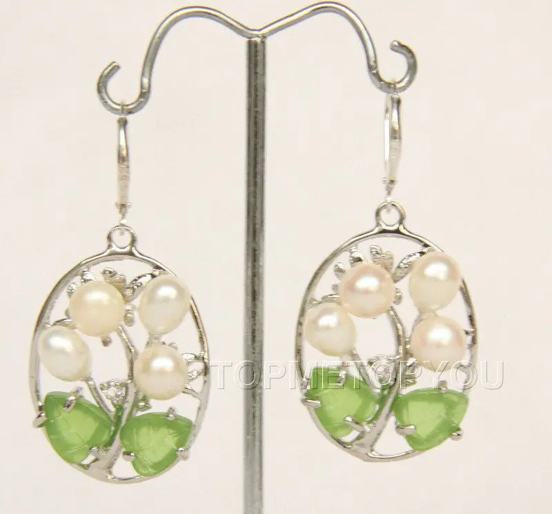 wholesale 22X28mm flower Dangle white freshwater pearls Earrings 925 silver hook
wholesale 22X28mm flower Dangle white freshwater pearls Earrings 925 silver hook