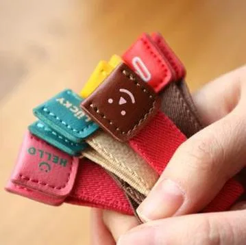 6PCS Leather Earphone Heaphone Winder Cable Cord Organizer Holder For iphone samsung mobile phone
6PCS Leather Earphone Heaphone Winder Cable Cord Organizer Holder For iphone samsung mobile phone