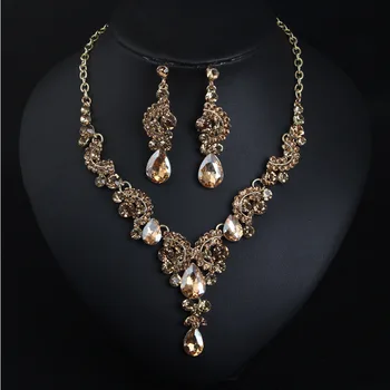 Fine Popular Champagne and Clear Crystal Necklace 2 Color Luxury Party Wedding Set Jewelry Necklace for Graceful Female Dropship
Fine Popular Champagne and Clear Crystal Necklace 2 Color Luxury Party Wedding Set Jewelry Necklace for Graceful Female Dropship