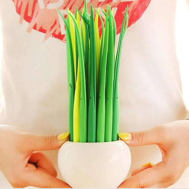 1PC Grass Gel Pen Kawaii Korean Stationery Creative Gift School Supplies Soft Neutral Green Gel Pen Stationery Kids Gift
1PC Grass Gel Pen Kawaii Korean Stationery Creative Gift School Supplies Soft Neutral Green Gel Pen Stationery Kids Gift
