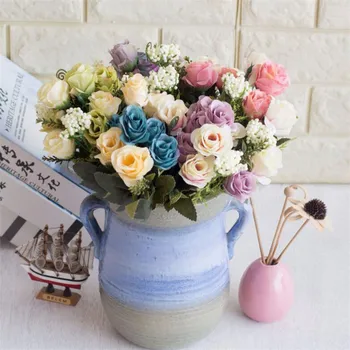 European Fake Rosebud Bunch Simulation Oil Painting Roses with Foam Fruit for Wedding Home Decorative Artificial FLowers
European Fake Rosebud Bunch Simulation Oil Painting Roses with Foam Fruit for Wedding Home Decorative Artificial FLowers