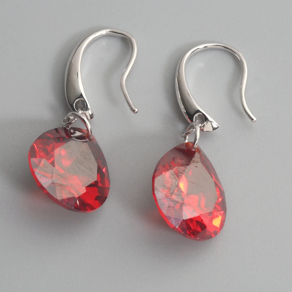 Enchanting Red Garnet 13*15mm Semi-precious Silver Cool For Womens Earrings ED0150