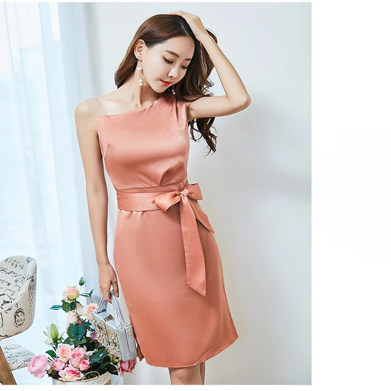 

Women's sexy spaghetti strap elegant Dress Women oblique slim waist slim hip lacing bow one-piece Dress