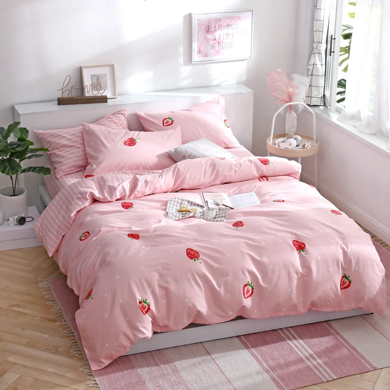 Cartoon Red Strawberry Pattern 3/4pcs Bedding Set Bed Linen Duvet Cover Kids Adult Brief Style Princess Home Textile Bedclothes
Cartoon Red Strawberry Pattern 3/4pcs Bedding Set Bed Linen Duvet Cover Kids Adult Brief Style Princess Home Textile Bedclothes