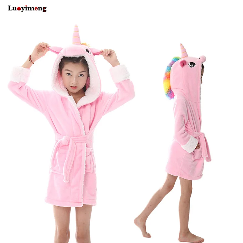 New Kids Anime Cosplay Pajamas For Girl Baby Pink Rainbow Fish Unicorn Bathrobe Flannel Hooded Pyjamas Cartoon Party Night Wear
New Kids Anime Cosplay Pajamas For Girl Baby Pink Rainbow Fish Unicorn Bathrobe Flannel Hooded Pyjamas Cartoon Party Night Wear