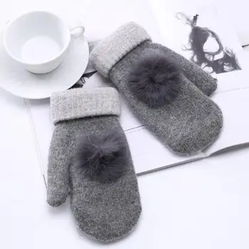 Women's autumn winter imitation cashmere thicken warm fur ball mitten female contrast color winter riding mitten R1258
Women's autumn winter imitation cashmere thicken warm fur ball mitten female contrast color winter riding mitten R1258