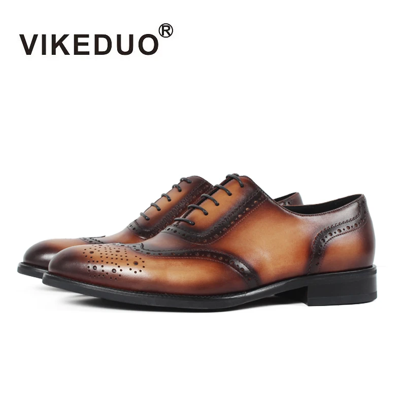 Vikeduo 2019 Handmade Italy Vintage Retro Designer Brand Wedding Party Dance Luxury Male Dress Genuine Leather Men Oxford Shoes 
Vikeduo 2019 Handmade Italy Vintage Retro Designer Brand Wedding Party Dance Luxury Male Dress Genuine Leather Men Oxford Shoes