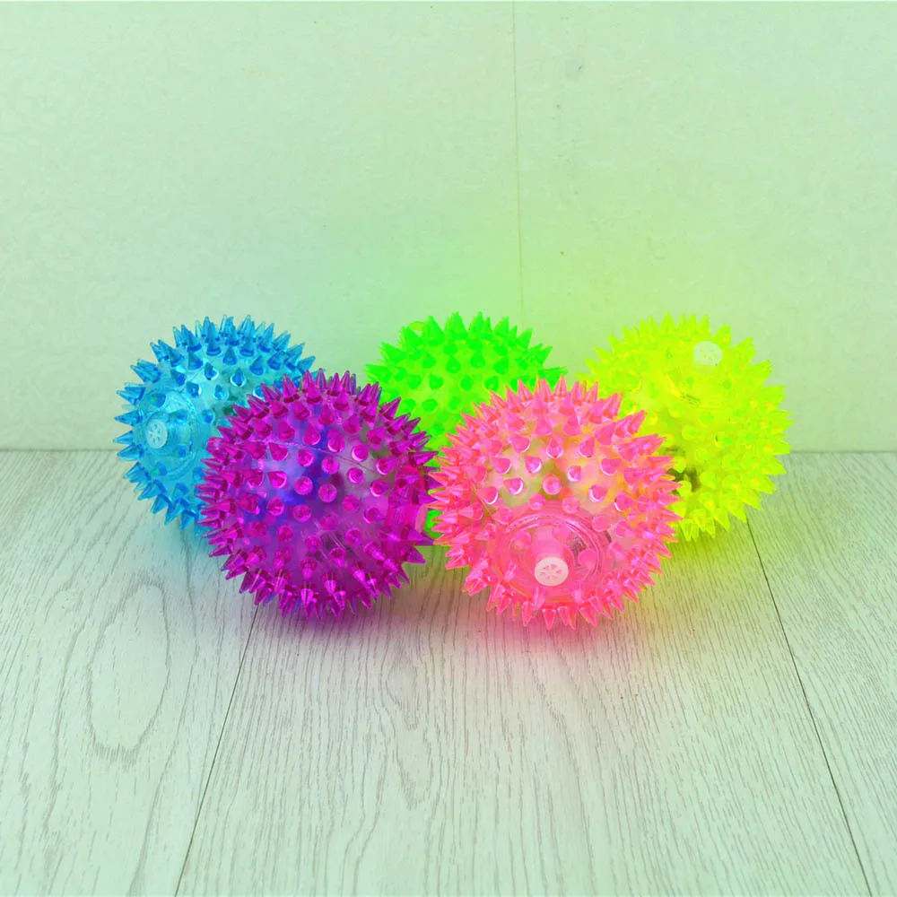 1PC Puppy Dog Cat Pet Hedgehog Rubber Ball Bell Sound Ball Fun Play Toy Geometric Random Sound Fun LED Ball Play Flash Toy #80
1PC Puppy Dog Cat Pet Hedgehog Rubber Ball Bell Sound Ball Fun Play Toy Geometric Random Sound Fun LED Ball Play Flash Toy #80