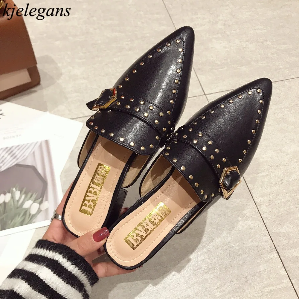 Kjelegans 2019 Fashion casual pointed toe rivets women shoes slippers leather buckle strap low square heels sapato feminino
Kjelegans 2019 Fashion casual pointed toe rivets women shoes slippers leather buckle strap low square heels sapato feminino