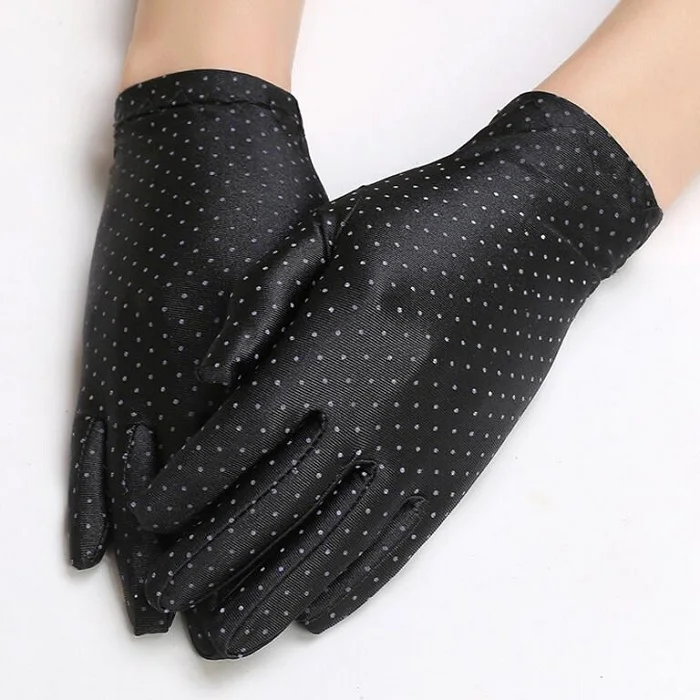 Short Gloves Fashion for driving car/party decoration Sun Protection etc black/red/white/coffee dots wh
Short Gloves Fashion for driving car/party decoration Sun Protection etc black/red/white/coffee dots wh