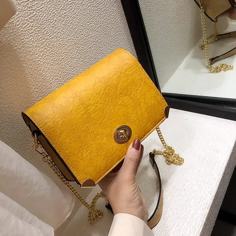 Retro Simple Small Square bag womens brand Handbag High-quality PU leather Metal corner Chain Shoulder bags women bag cute 2019
Retro Simple Small Square bag womens brand Handbag High-quality PU leather Metal corner Chain Shoulder bags women bag cute 2019
