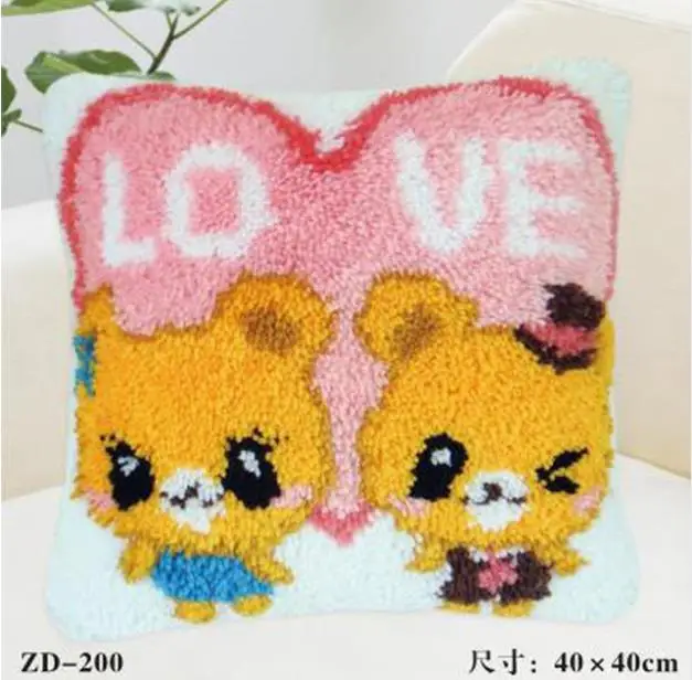 Manual DIY creative gifts Cartoon love mouse Latch Hook Rug Kits Needlework Unfinished Pillow Rug Yarn Cushion Embroidery Carpet
Manual DIY creative gifts Cartoon love mouse Latch Hook Rug Kits Needlework Unfinished Pillow Rug Yarn Cushion Embroidery Carpet