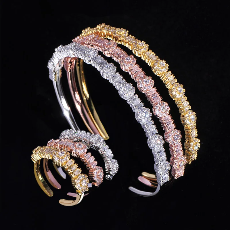 Dazz New Exquisite Luxury Ring Bangle Set Rectangular Tricolor Shiny Zircon Copper Bangles Women Wedding Engagement Jewelry Sets
Dazz New Exquisite Luxury Ring Bangle Set Rectangular Tricolor Shiny Zircon Copper Bangles Women Wedding Engagement Jewelry Sets
