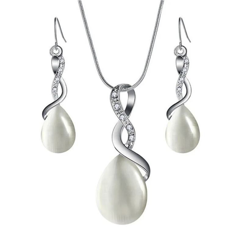 3 Color Waterdrop Resin Stone Crystal Pendant Necklace Earrings Jewelry Set Wedding Bride Jewelry Sets
3 Color Waterdrop Resin Stone Crystal Pendant Necklace Earrings Jewelry Set Wedding Bride Jewelry Sets