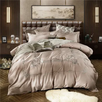 Luxury Royal Embroidery 80S Egyptian Cotton European Palace Style Bedding Set Queen King Duvet Cover Bed sheet/Linen Pillowcases
Luxury Royal Embroidery 80S Egyptian Cotton European Palace Style Bedding Set Queen King Duvet Cover Bed sheet/Linen Pillowcases