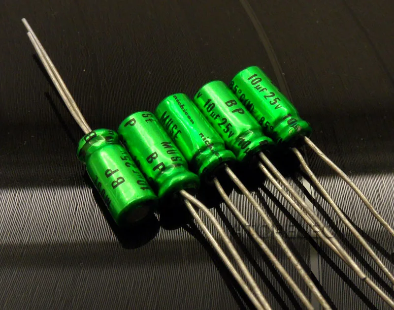 10pcs NEW Nichicon MUSE BP ES 10uF/25V (Bi)Non Polar Nonpolar Bipolar HiFi Audio Capacitor
10pcs NEW Nichicon MUSE BP ES 10uF/25V (Bi)Non Polar Nonpolar Bipolar HiFi Audio Capacitor