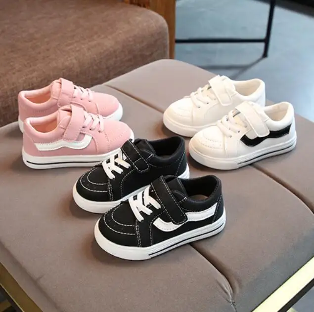 Child Casual Running Shoes Kids Boots Sport Shoes Boys Girls All-match Single Sneakers Fashion Baby Leather Martin Boots
Child Casual Running Shoes Kids Boots Sport Shoes Boys Girls All-match Single Sneakers Fashion Baby Leather Martin Boots