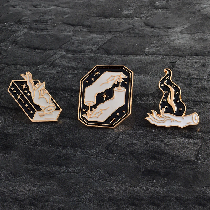 Cartoon Dark Magic Book Fire Gesture Witch Brooch Pin Buckle Denim jacket Coat Sweater Collar Pin Badge Fashion Jewelry Gift
Cartoon Dark Magic Book Fire Gesture Witch Brooch Pin Buckle Denim jacket Coat Sweater Collar Pin Badge Fashion Jewelry Gift