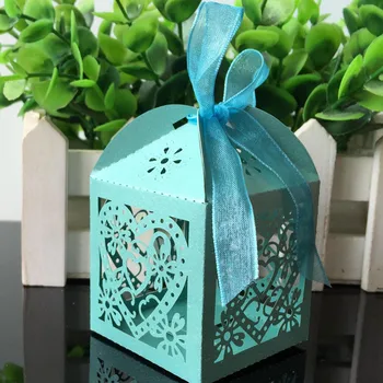 50pcs Love Heart Laser Cut Hollow Carriage Favors Gift Boxs Dragee Candy Boxes with Ribbon Baby Shower Wedding Party Supplies 
50pcs Love Heart Laser Cut Hollow Carriage Favors Gift Boxs Dragee Candy Boxes with Ribbon Baby Shower Wedding Party Supplies