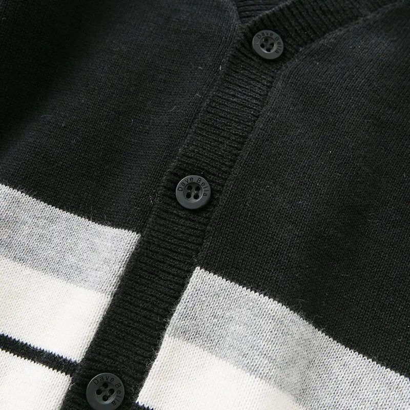 DB8969 (10)