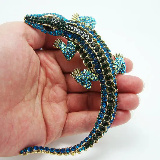TTjewelry Huge 4.4" Vintage Blue Rhinestone Crystal Crocodile Brooch Pin Pendant
TTjewelry Huge 4.4" Vintage Blue Rhinestone Crystal Crocodile Brooch Pin Pendant