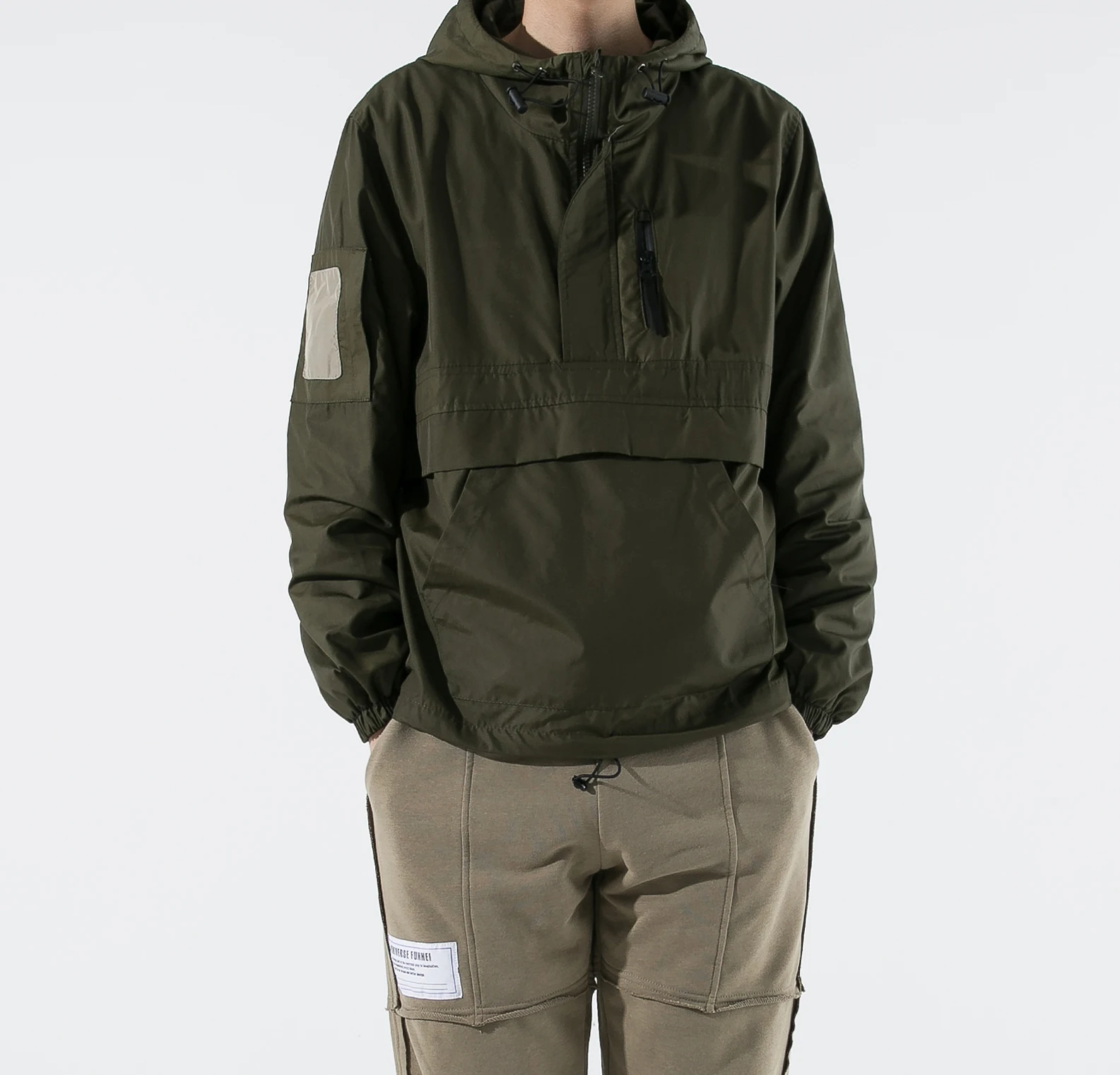 Letter Printed Men Windbreaker Drift Pullover Jacket With Hood Lightweight Wincheater Sport Coat
Letter Printed Men Windbreaker Drift Pullover Jacket With Hood Lightweight Wincheater Sport Coat