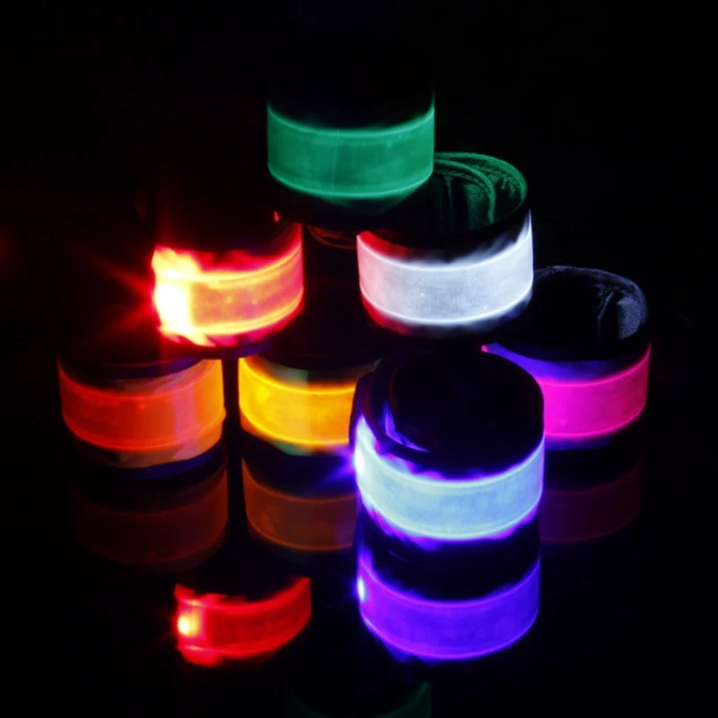 LED Reflective Light Arm Armband Strap Safety Belt For Night Running Cycling Hand Strap Wristband Wrist Bracelets
LED Reflective Light Arm Armband Strap Safety Belt For Night Running Cycling Hand Strap Wristband Wrist Bracelets