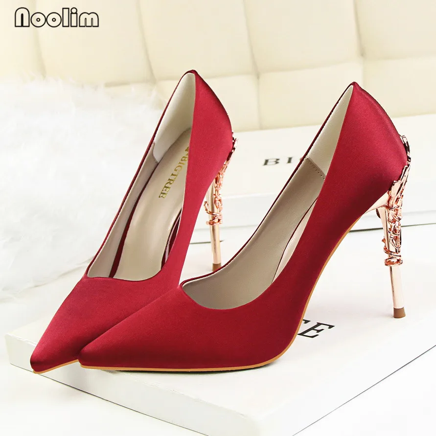 NOOLIM Woman Elegant High Heels Shoes Fashion Women Pumps Wedding Shoes Red Bling Gold Party Women Heel Shoes
NOOLIM Woman Elegant High Heels Shoes Fashion Women Pumps Wedding Shoes Red Bling Gold Party Women Heel Shoes