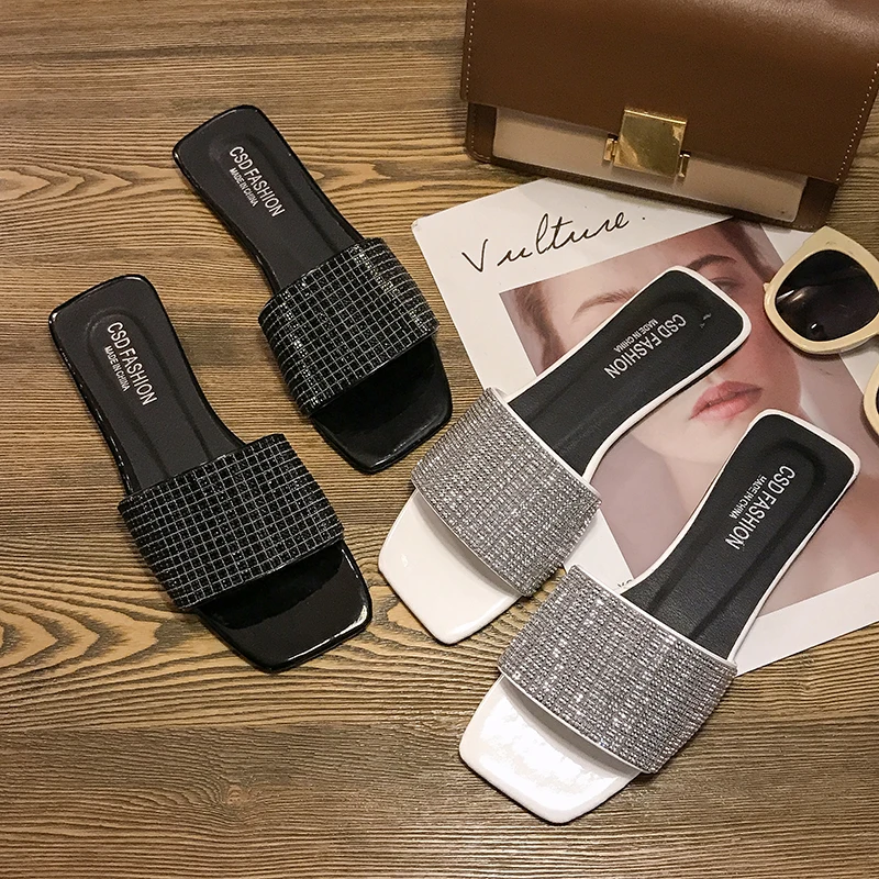 Luxury brand summer beach sandals Fashion women falt slides outdoor slippers indoor slip ons flip flops 2019 Ladies Shoes
Luxury brand summer beach sandals Fashion women falt slides outdoor slippers indoor slip ons flip flops 2019 Ladies Shoes
