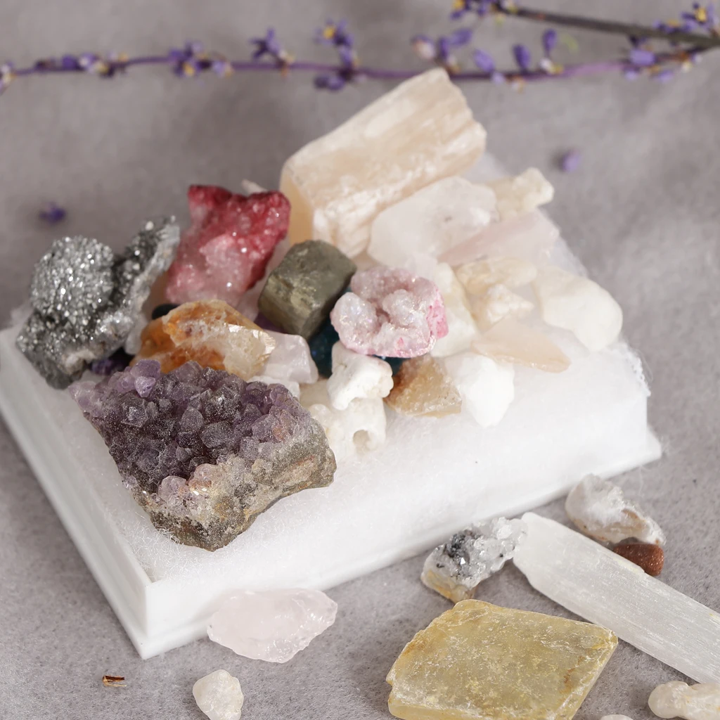 Rock & Mineral Collection PK218 Geology Science Kit Earth Science Toy - Mixed Minerals