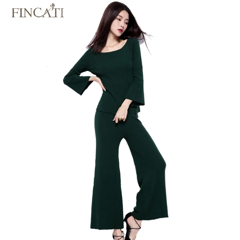 Autumn Winter High Quality Cashmere Blending Women Two Pieces Suit Sets Flare Sleeve Sweater + Wide Leg Pants Twin Set Outwear
Autumn Winter High Quality Cashmere Blending Women Two Pieces Suit Sets Flare Sleeve Sweater + Wide Leg Pants Twin Set Outwear