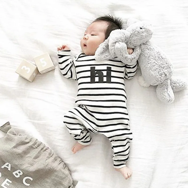High quality boys girls striped HERO HI long sleeve romper fashion infant cotton overalls newborn casual clothes jumpers 17J701
High quality boys girls striped HERO HI long sleeve romper fashion infant cotton overalls newborn casual clothes jumpers 17J701
