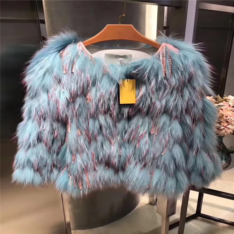 Winter Women Short Fur Coat Jacket Warm Coat Female Round Neck Outerwear 2018 New Fashion
Winter Women Short Fur Coat Jacket Warm Coat Female Round Neck Outerwear 2018 New Fashion