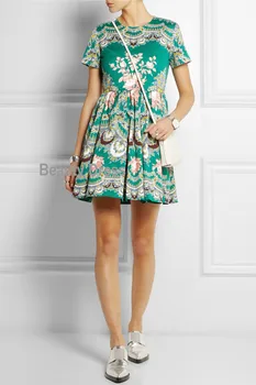 Hot sale fashion Green Pretty Florals Printed Dress Elegant A-Line Pleated Dresses
Hot sale fashion Green Pretty Florals Printed Dress Elegant A-Line Pleated Dresses