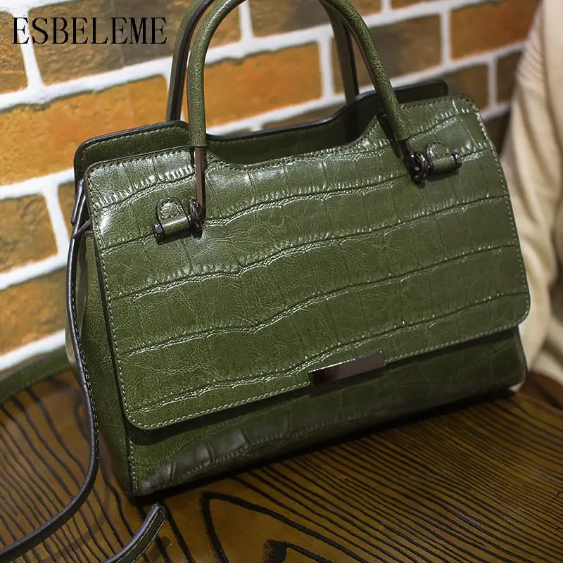 2019 Oil Wax Women Embossed Handle Bags for Female Cow leather Single Shoulder Bag Crossbody Bags Ladies Zipper Handbags YG267
2019 Oil Wax Women Embossed Handle Bags for Female Cow leather Single Shoulder Bag Crossbody Bags Ladies Zipper Handbags YG267