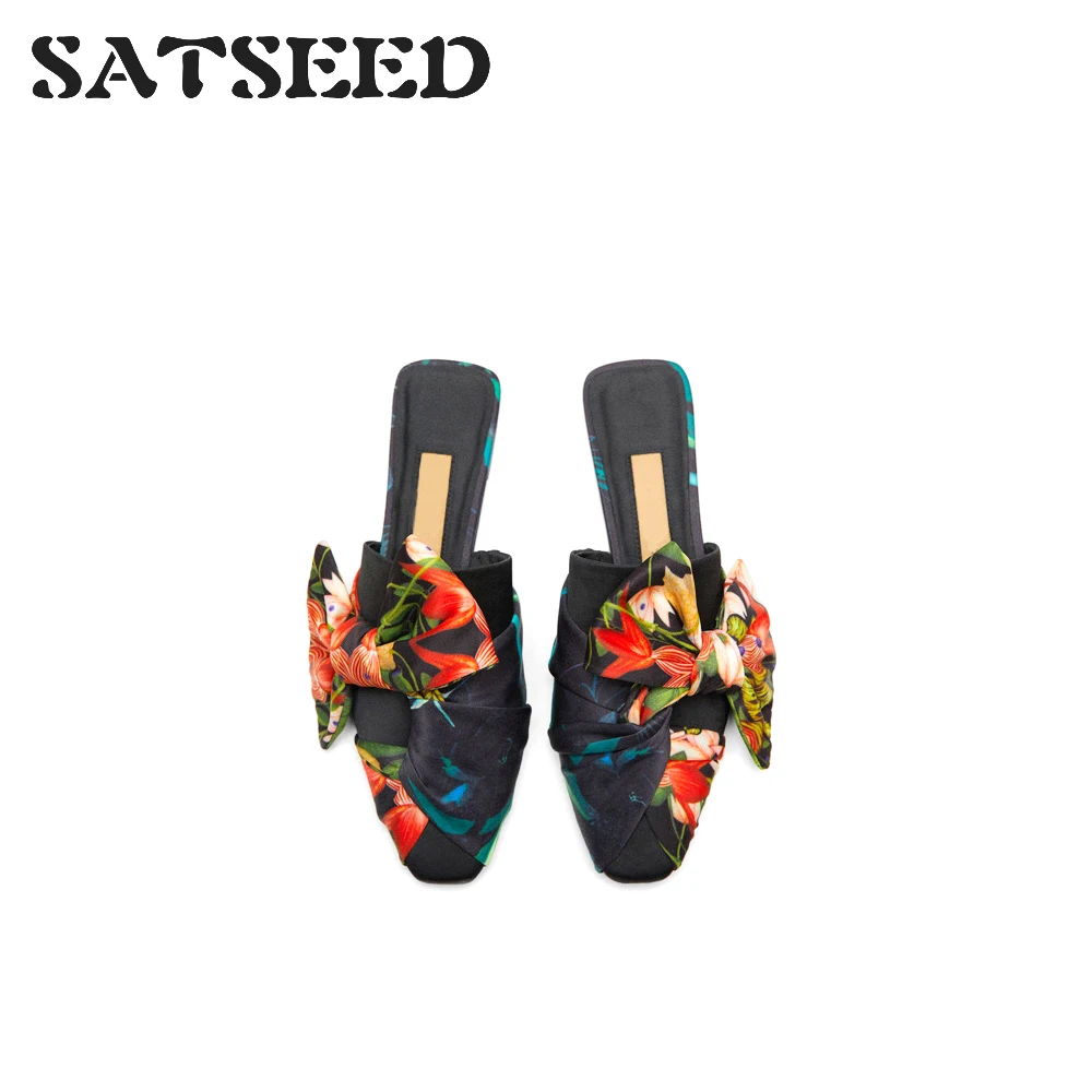 2019 Spring Summer Bow Flat Shoes Baotou Low Heel Muller New Tide Deep Mouth Single Shoes Women's Flower Sandals and Slippers
2019 Spring Summer Bow Flat Shoes Baotou Low Heel Muller New Tide Deep Mouth Single Shoes Women's Flower Sandals and Slippers