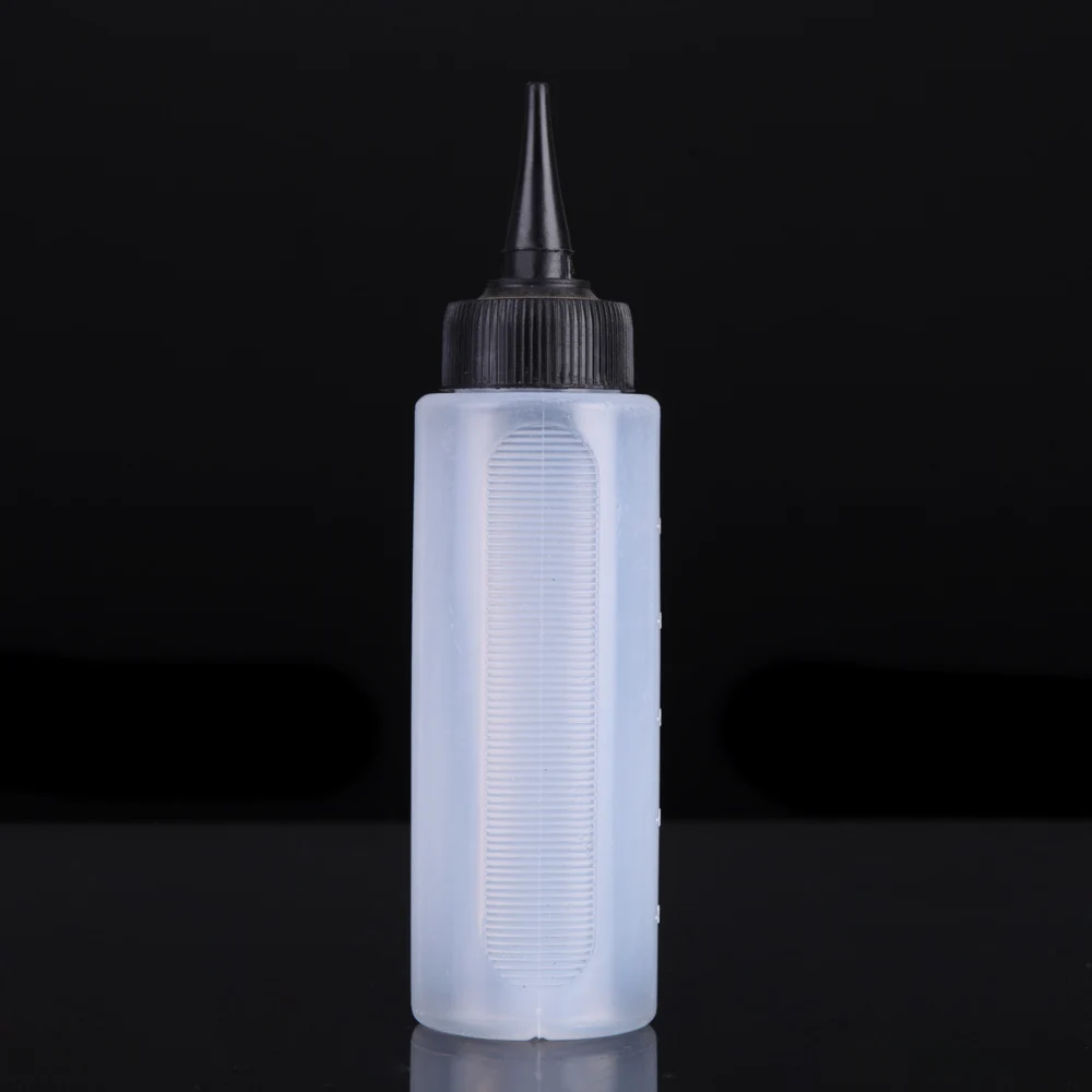 150ml Salon Refillable Bottles with Twist Cap Squeeze Scale Hair Cleaning Pot Shampoo Applicator Bottle Washing Bottle Home Use
150ml Salon Refillable Bottles with Twist Cap Squeeze Scale Hair Cleaning Pot Shampoo Applicator Bottle Washing Bottle Home Use