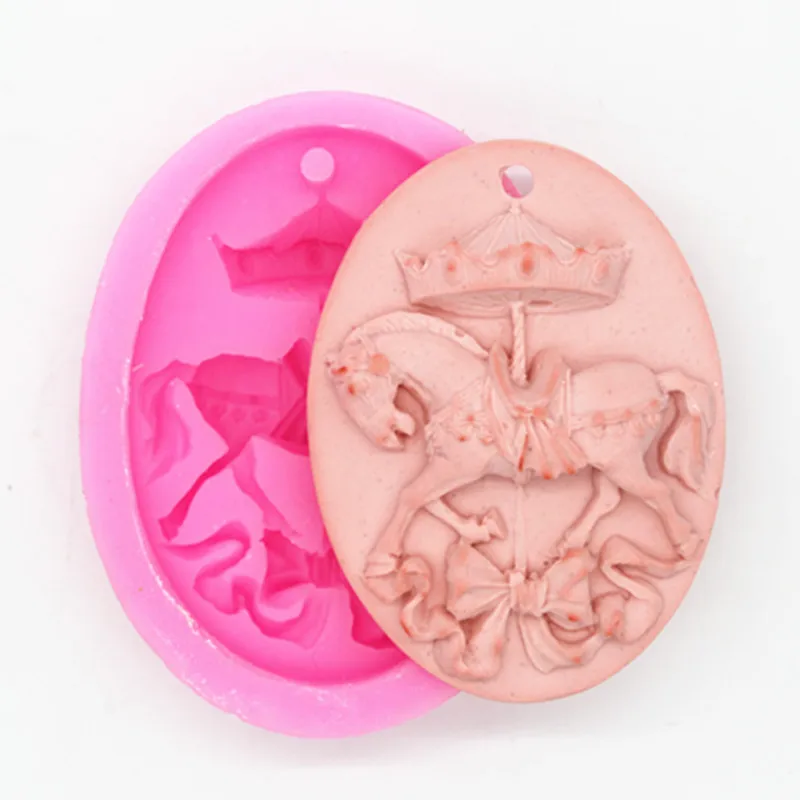 Wholesale classic Trojan horse solid aromatherapy gypsum mould DIY silicone clay mold fashion car pendant molding tool
Wholesale classic Trojan horse solid aromatherapy gypsum mould DIY silicone clay mold fashion car pendant molding tool