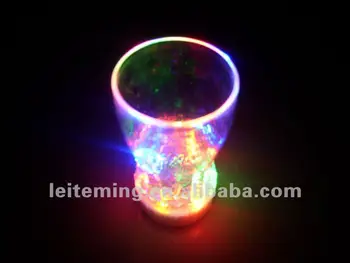 Free shipping 2pcs/lot 350ml/12oz led glowing party glasses plastic flashing cola drink party lights cup led barware
Free shipping 2pcs/lot 350ml/12oz led glowing party glasses plastic flashing cola drink party lights cup led barware