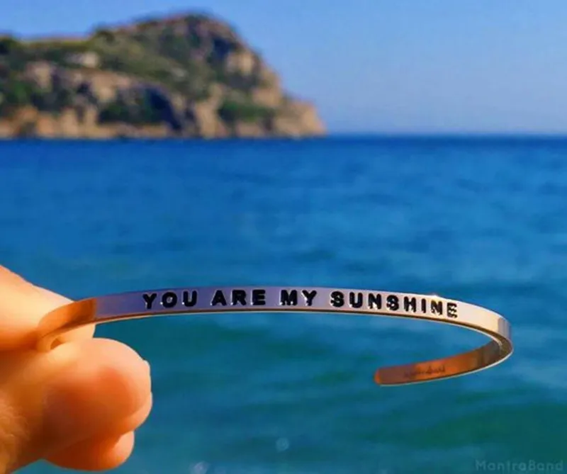 2018 Highly-polished 3mm Stamped Mantra Bracelet Stainless Steel Bangle Engraved Black words YOU ARE MY SUNSHINE 10pcs/lot
2018 Highly-polished 3mm Stamped Mantra Bracelet Stainless Steel Bangle Engraved Black words YOU ARE MY SUNSHINE 10pcs/lot