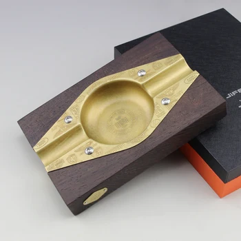 High-end Solid Wood Titanium Manually Refined portable Gift box Cigar ashtray
High-end Solid Wood Titanium Manually Refined portable Gift box Cigar ashtray